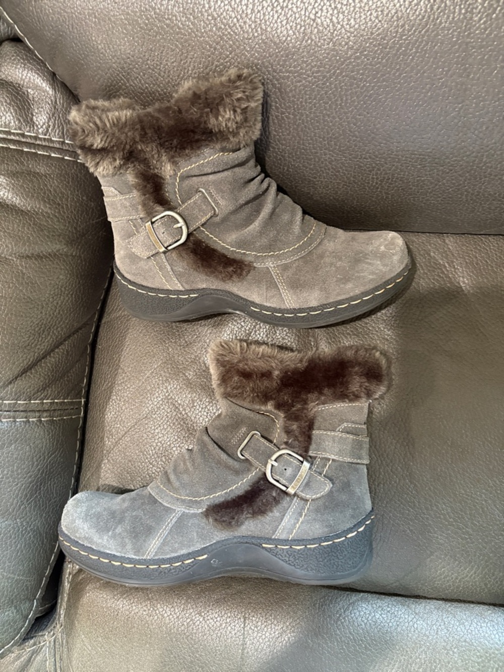 Bare traps faux fur suede charcoal gray women’s boots